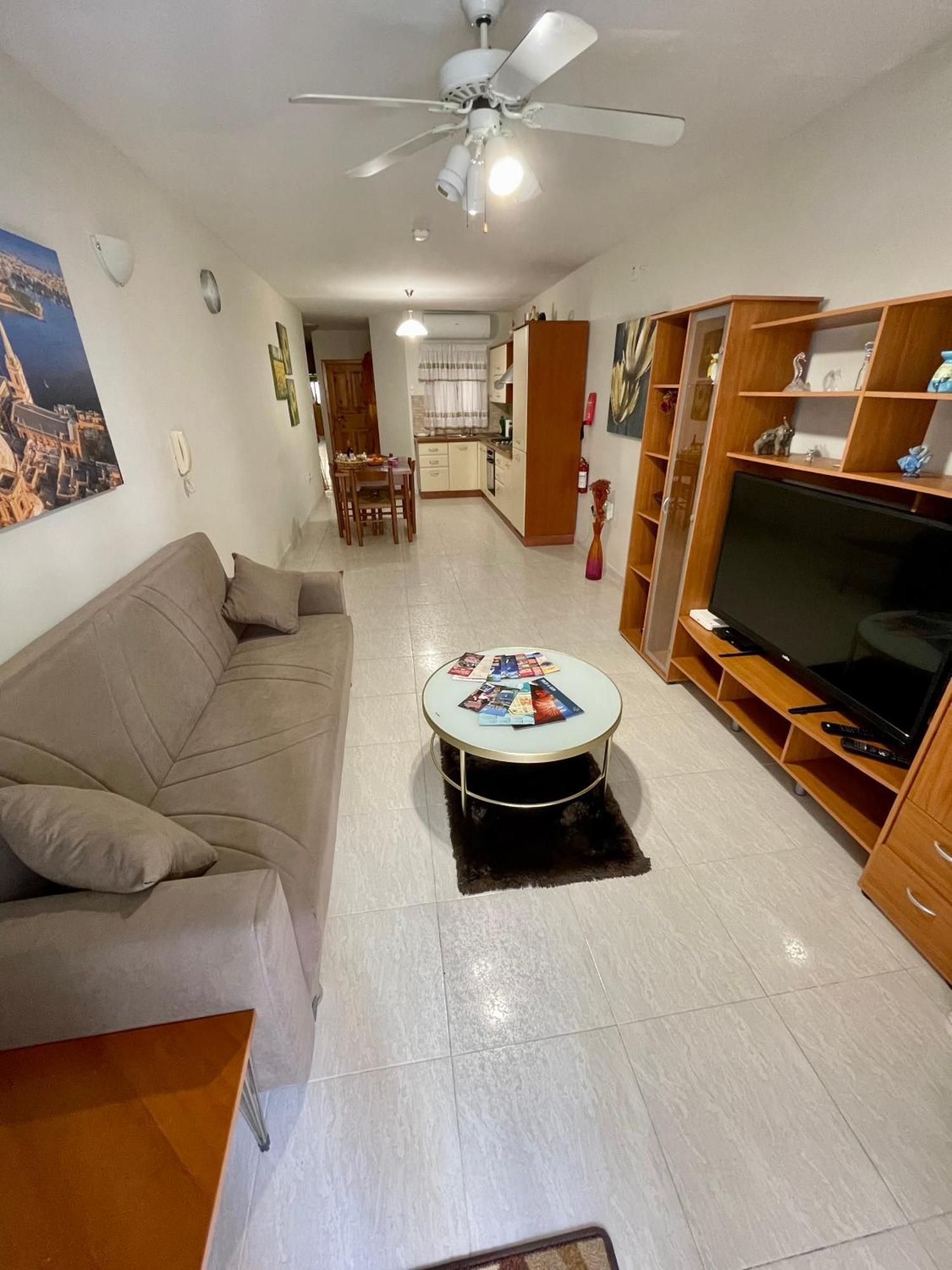 Regent Court - 3 Bedroom Apartment Within Walking Distance From Seafront St. Paul's Bay Dış mekan fotoğraf